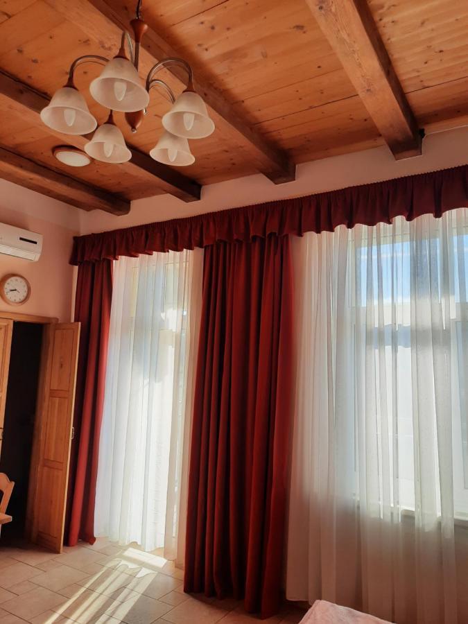 Appartment Centrum كارلوفي فاري المظهر الخارجي الصورة