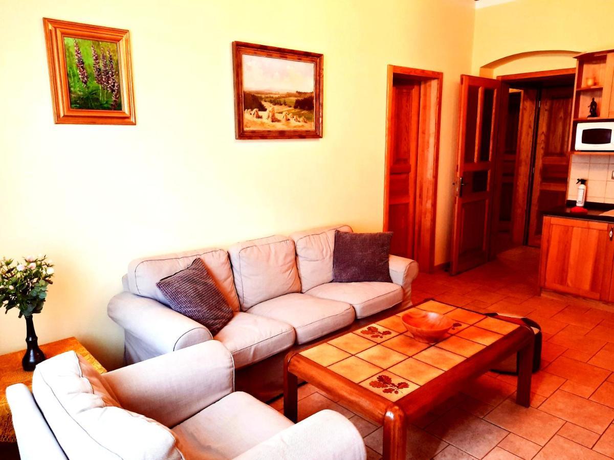 Appartment Centrum كارلوفي فاري المظهر الخارجي الصورة